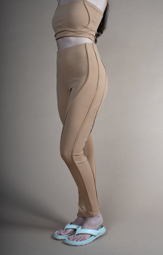 Calça Malha Pele - Caramelo