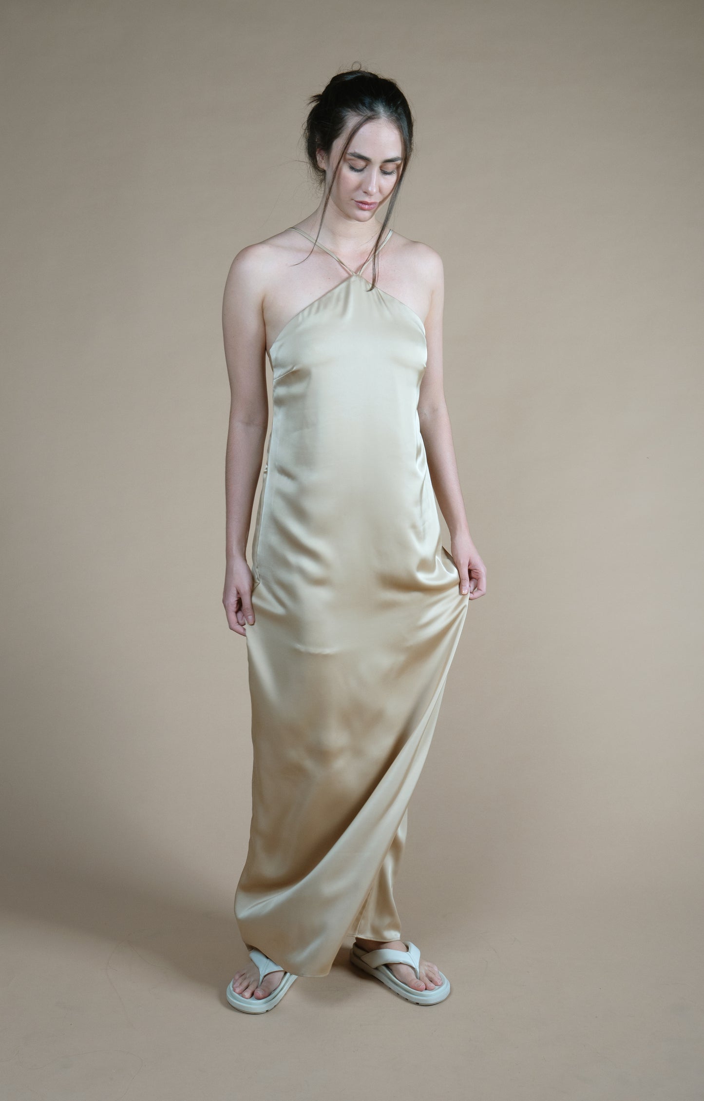 Vestido Cetim Livre - Bege